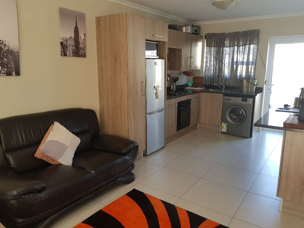 2 Bedroom Duplex in Overbaakens, Po... RL927770 Just Property